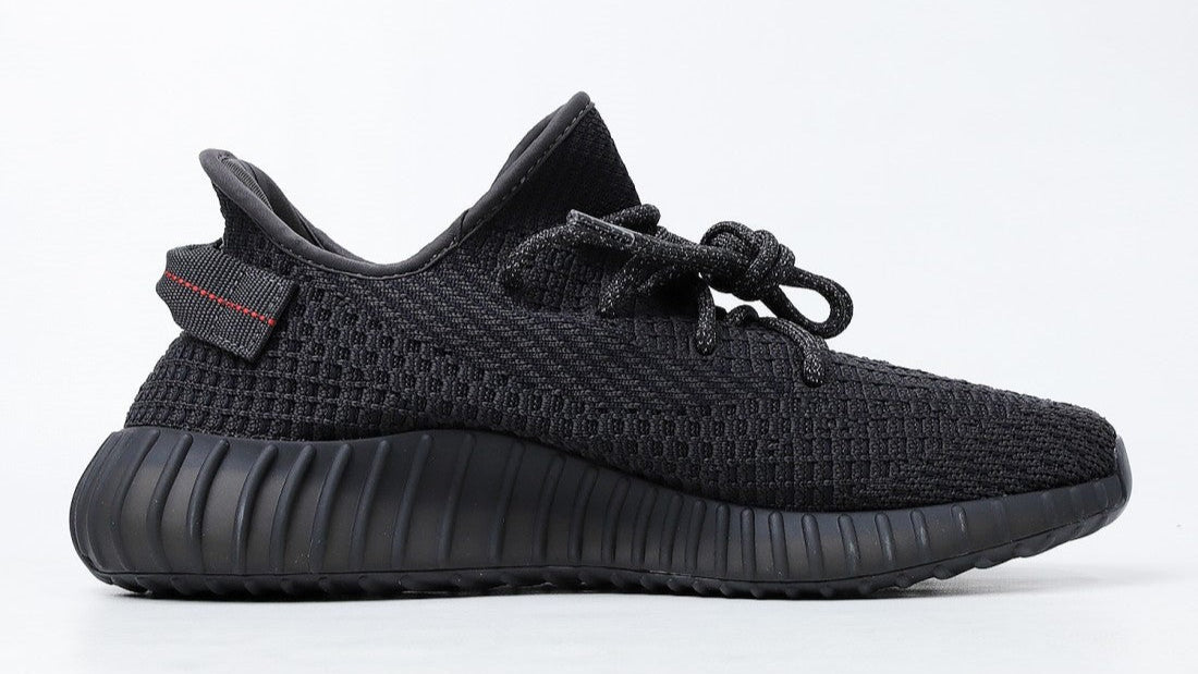 Addidas Yeezy Boost Black