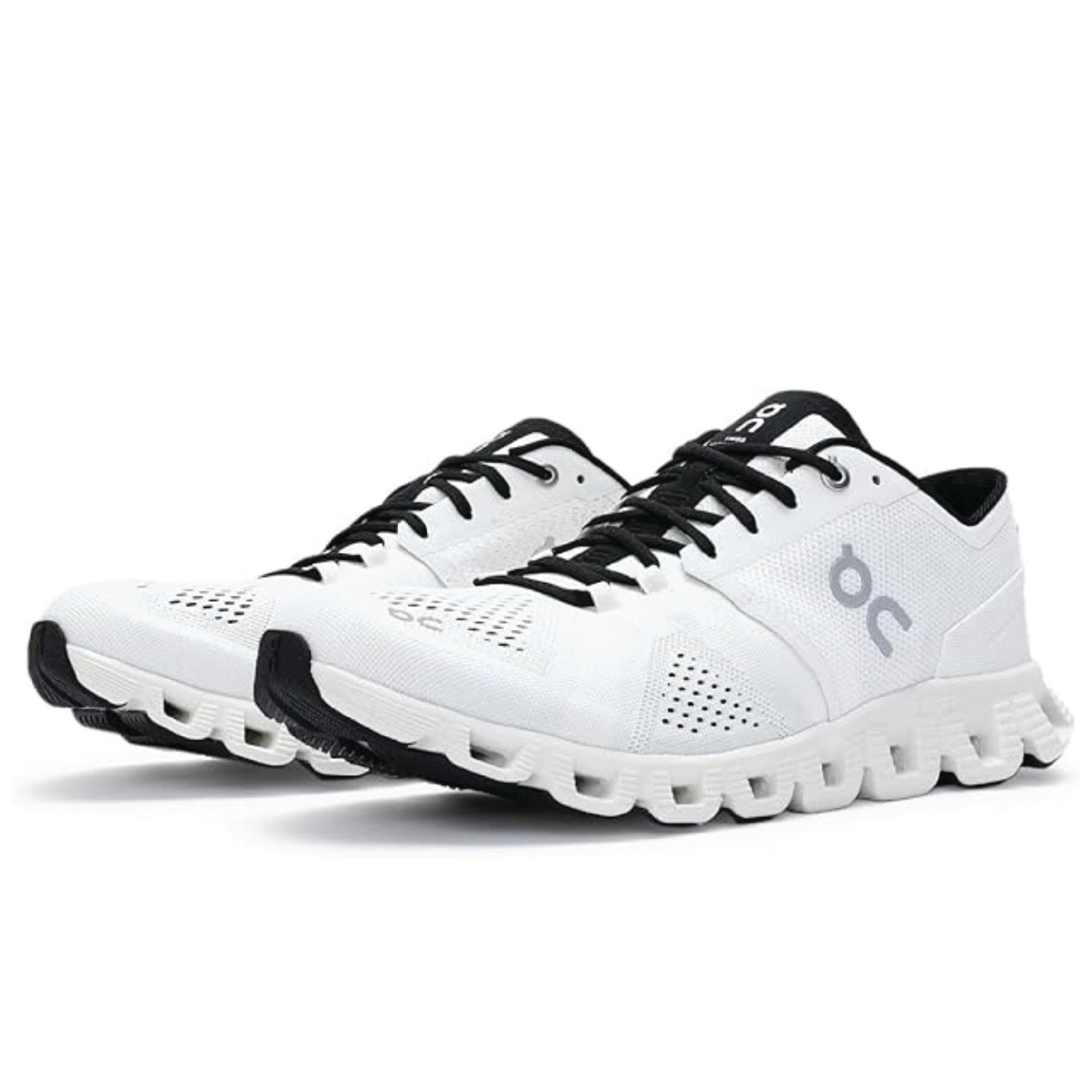 ON Cloud Sneakers, White/Black