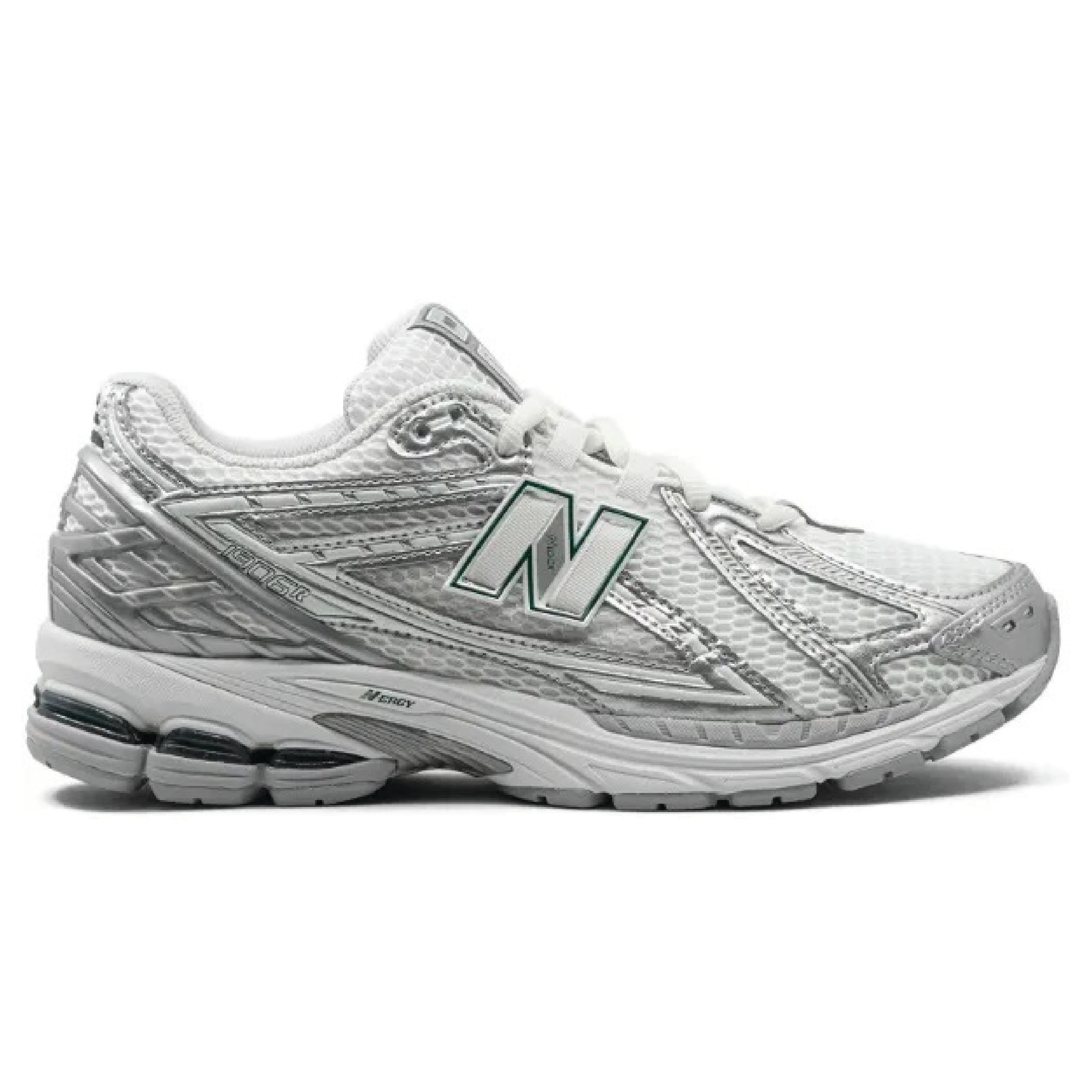 New Balance 1906R "Silver Metallic Sea Salt"
