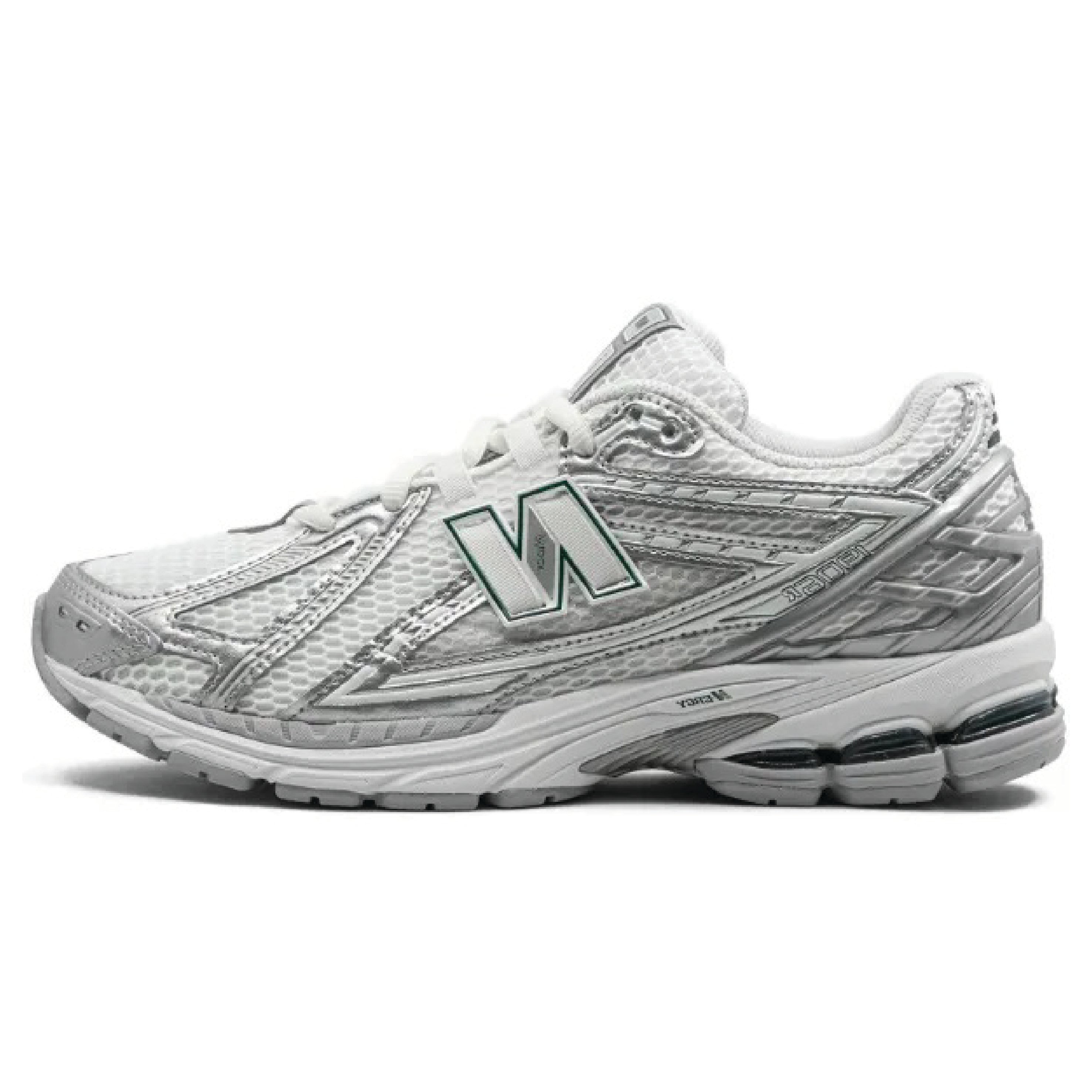 New Balance 1906R "Silver Metallic Sea Salt"