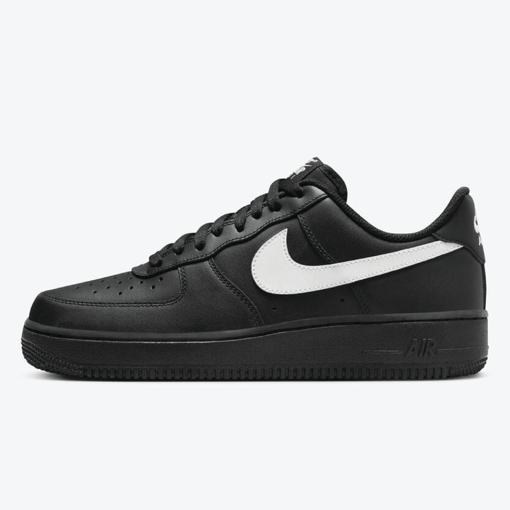 Nike Air Force 1 - Black/Black/White