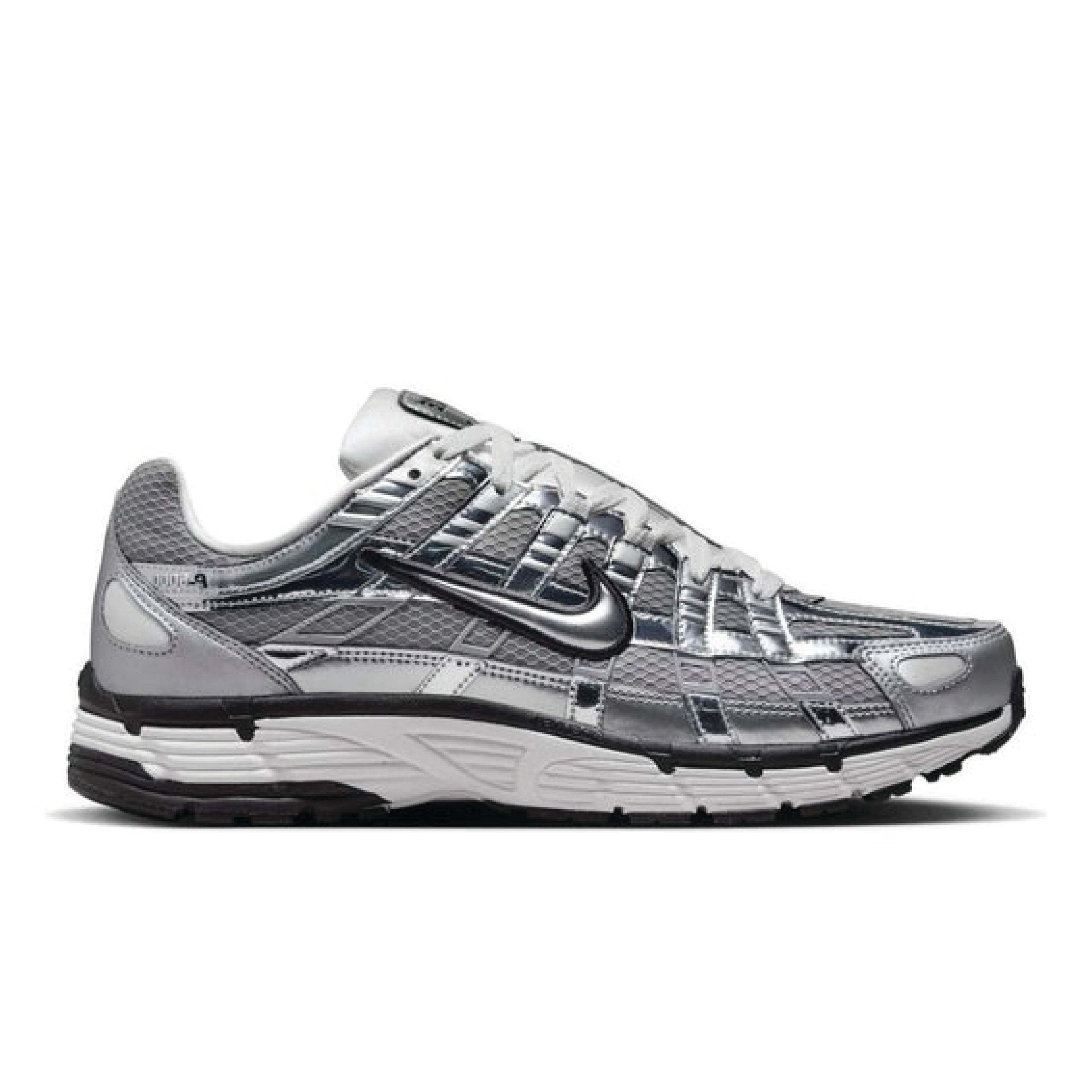 NIKE Men's P-6000 Sneaker