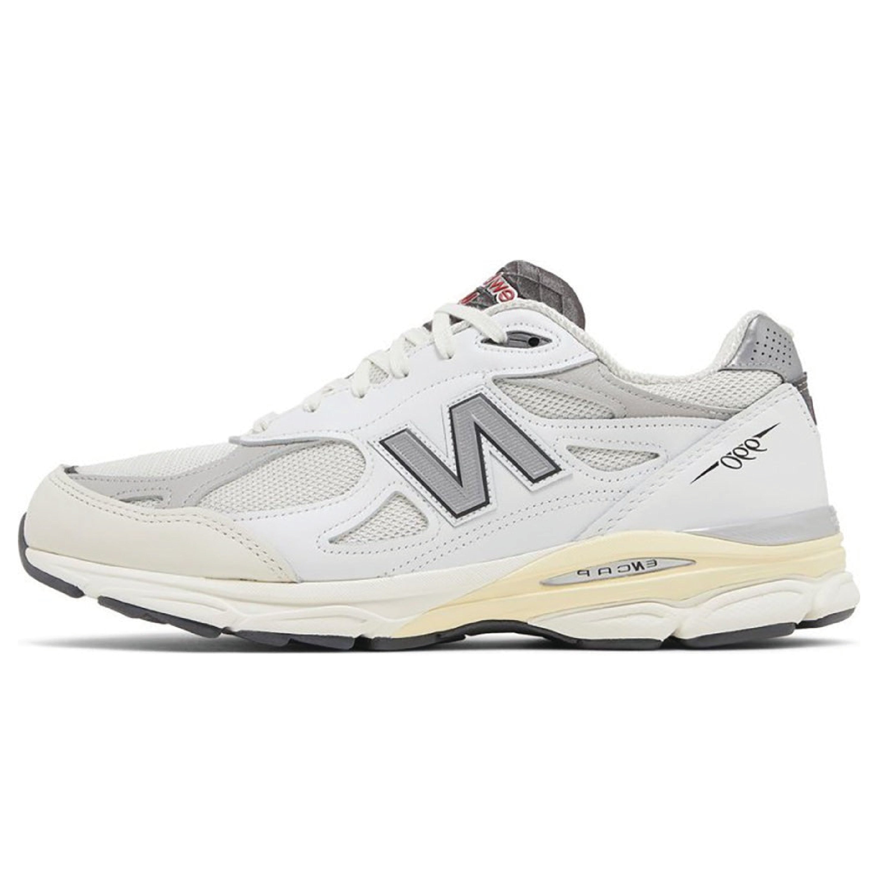 New Balance 990 Sea Salt Rain Cloud